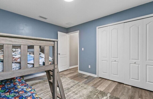 Building Photo - 503 Apple Creek Dr