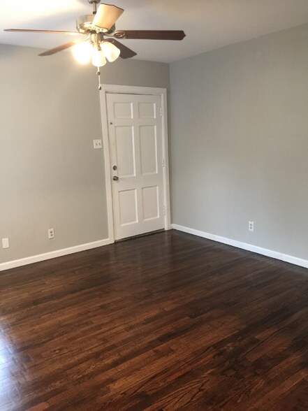 Building Photo - 3411 Delafield Ln