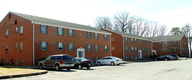 Building Photo - El Ray Apartments