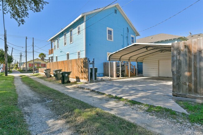 Building Photo - 1712 19th