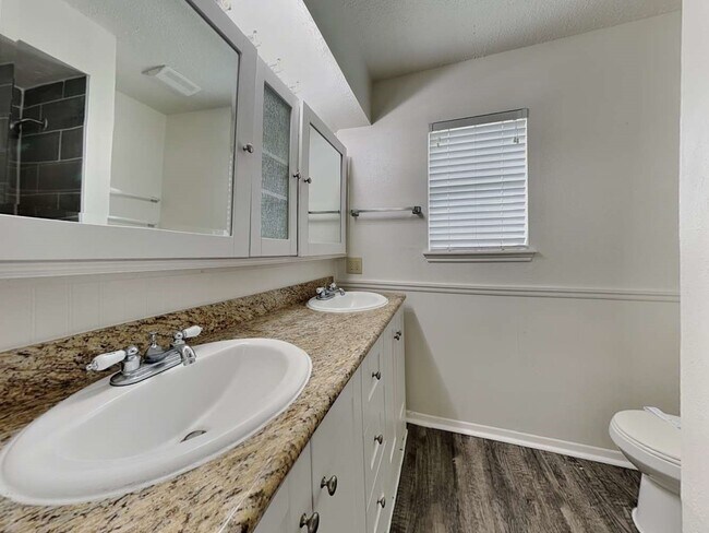 Building Photo - 13503 Meisterwood Dr