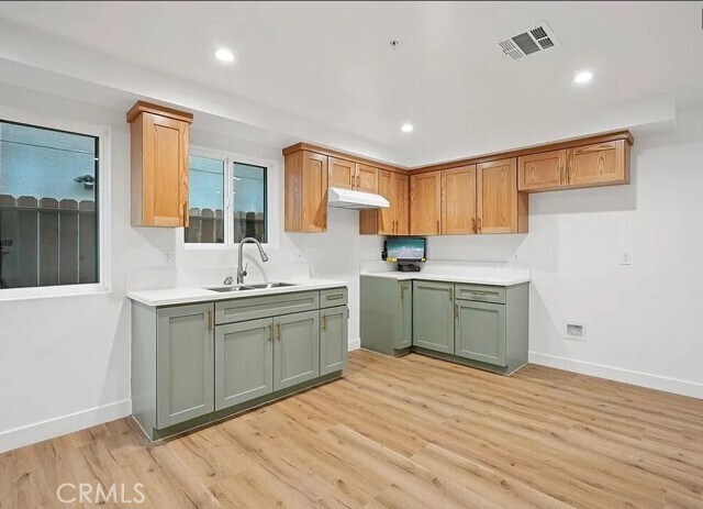 Building Photo - 10422 Graham Ave