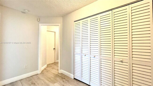 Building Photo - 13725 SW 100th Terrace