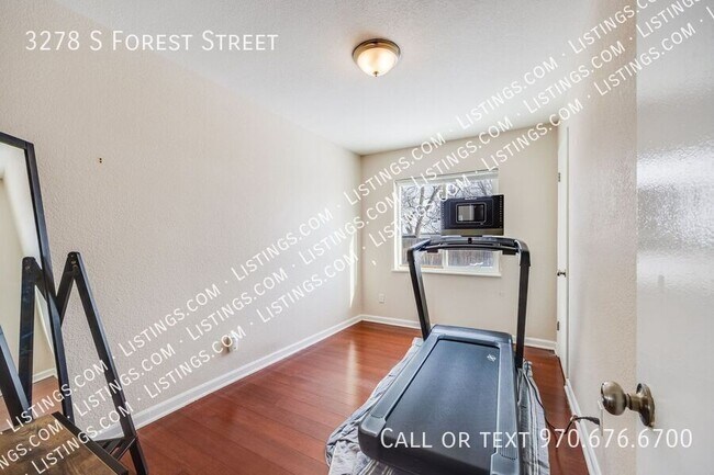 Building Photo - 3278 S Forest St