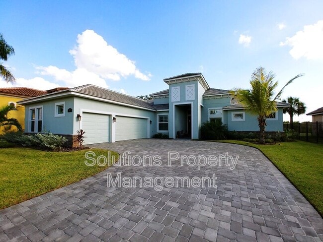 Building Photo - 918 Casa Dolce Casa Cir