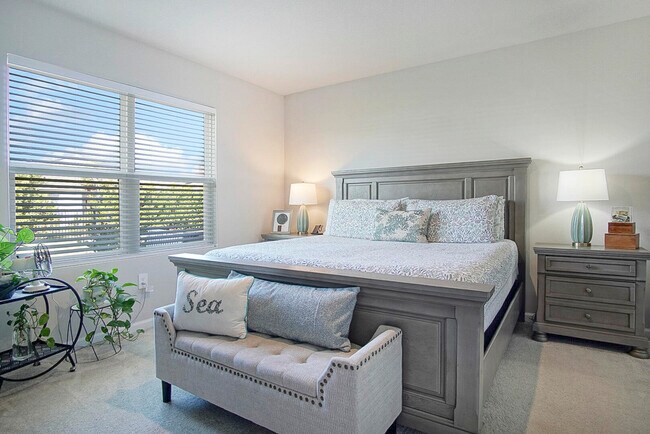 Building Photo - 266 Raspberry Rd