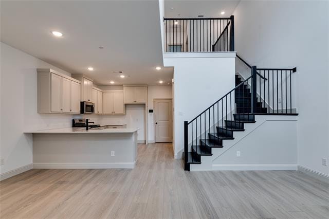 Building Photo - 420 Parkside Dr