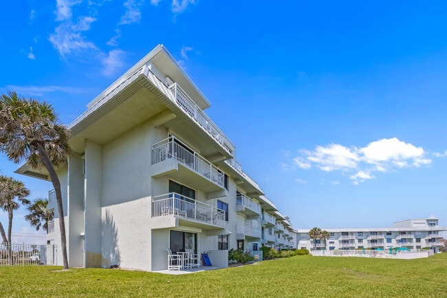 Building Photo - 2101 S Atlantic Ave