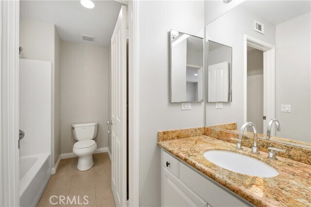 Building Photo - 50 Rosenblum