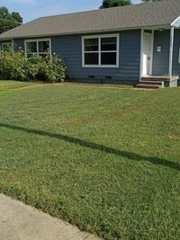 Building Photo - 1310 Stone Dr
