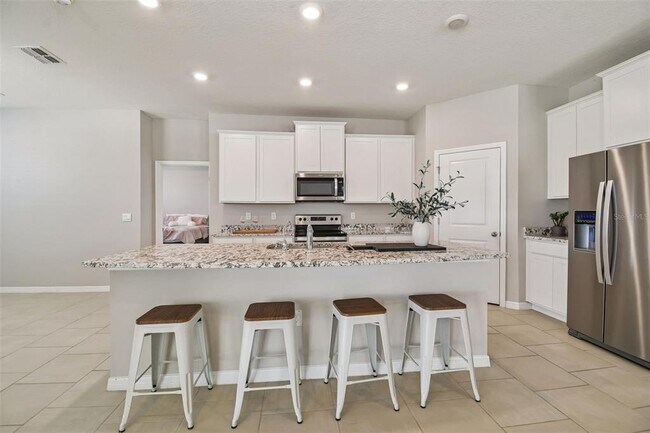 Building Photo - 12436 Shining Willow St