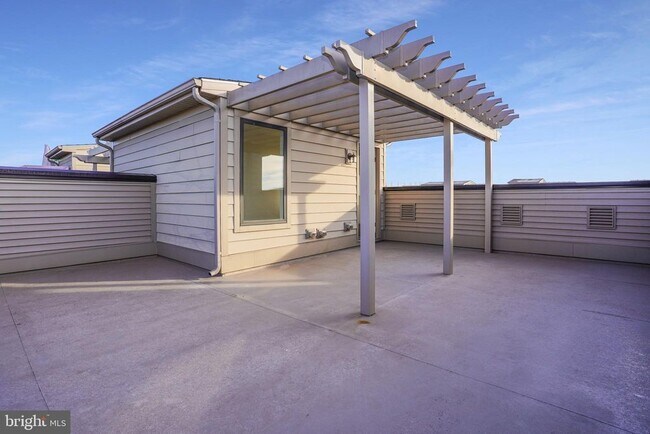 Building Photo - 20564 Milbridge Ter