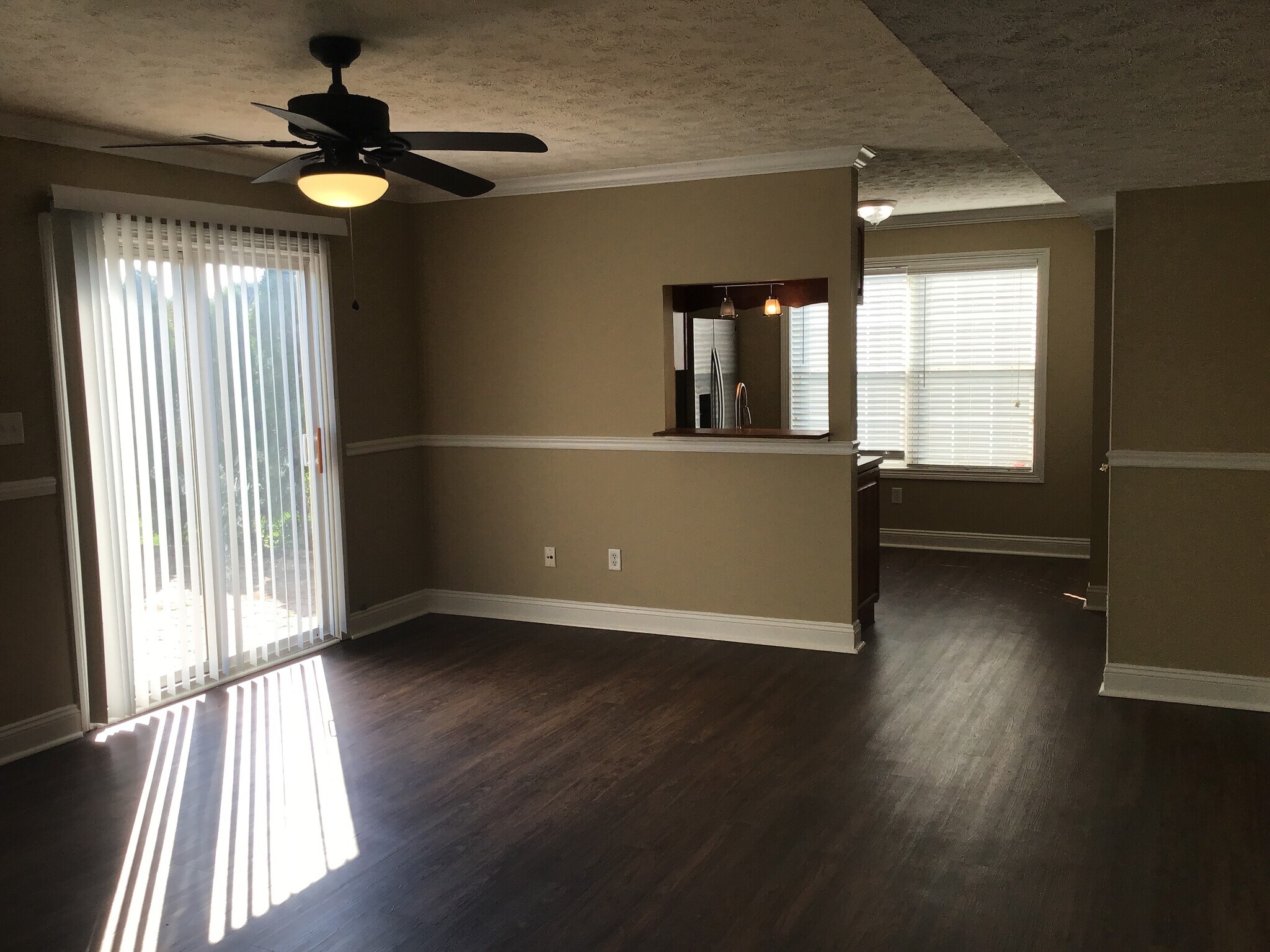 Building Photo - 6707 Wimbledon Dr