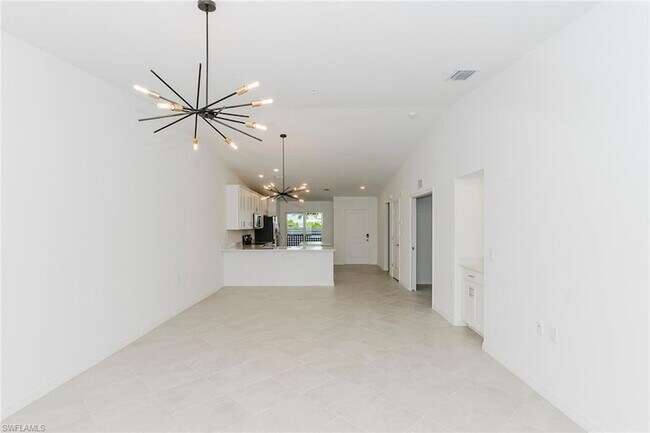 Building Photo - 5410 Double Eagle Cir