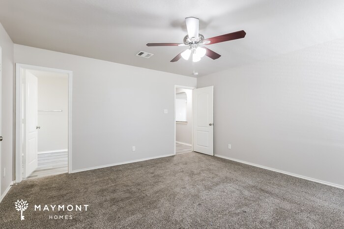 Building Photo - 11233 Forest Pass Ct