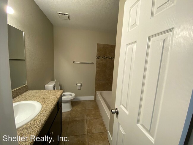 Building Photo - 3501 Rio Robles Dr
