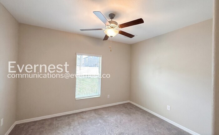 Building Photo - 7329 Canterbury Bells Ct