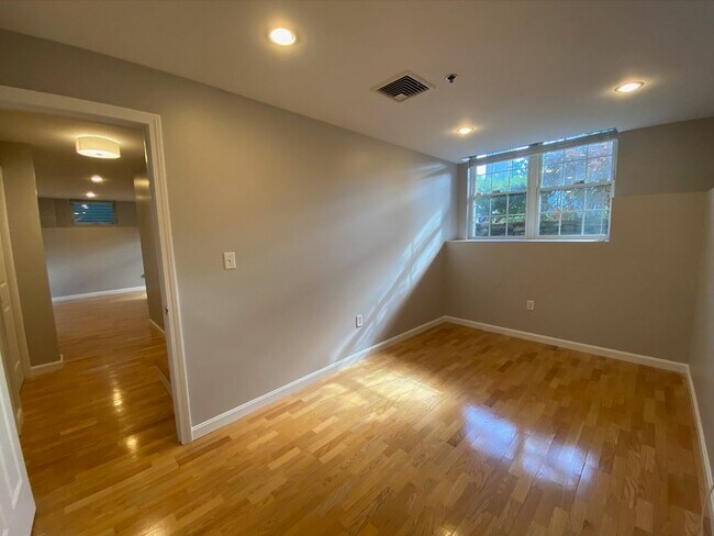 Building Photo - 2277 Massachusetts Ave