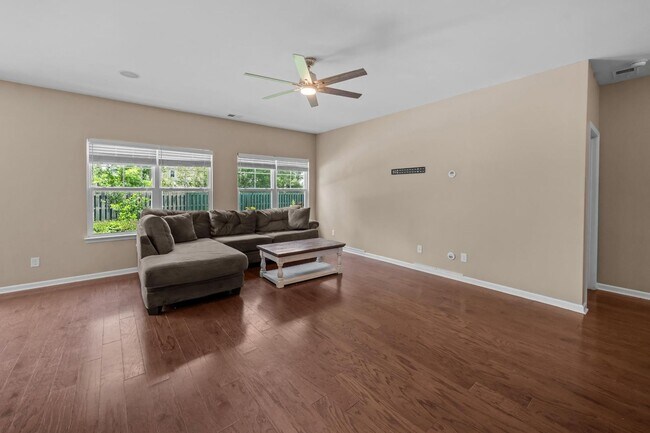Building Photo - 4540 Garden Hills Loop