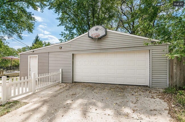 Building Photo - 95 Crown Hill Ct