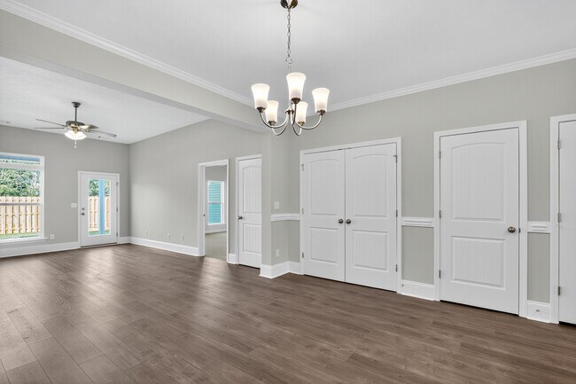 Building Photo - 7232 Paisley Cir