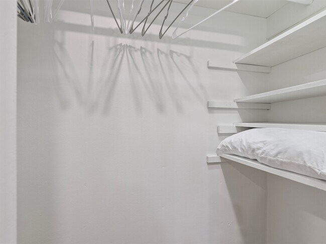 Building Photo - 4119 Mischire Dr