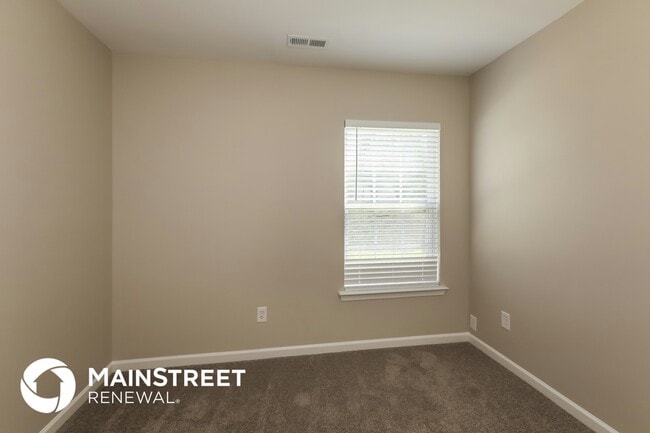 Building Photo - 7419 Mary Jo Helms Dr