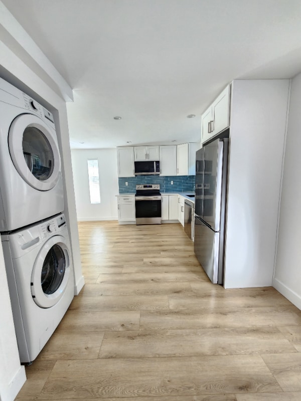 Building Photo - 2407 Abbot Kinney Blvd