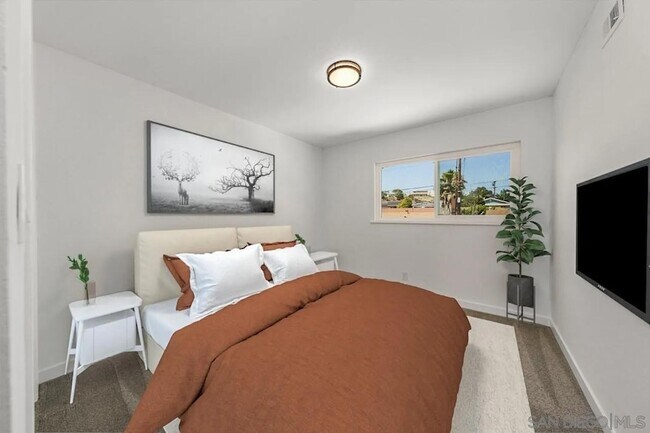 Building Photo - 2472 Calle Tortuosa