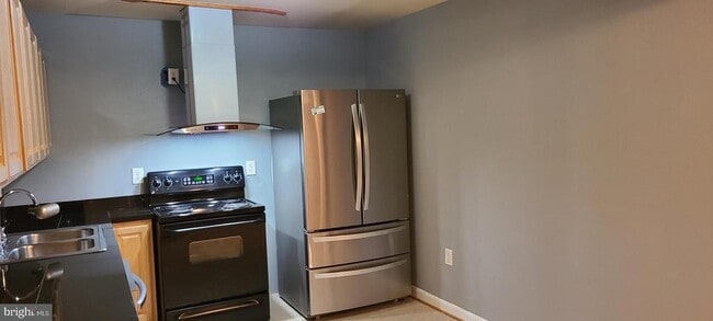 Building Photo - 15309 Lions Den Rd