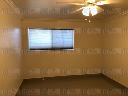 Building Photo - Modesto 3 Bedroom 2 Bath Home