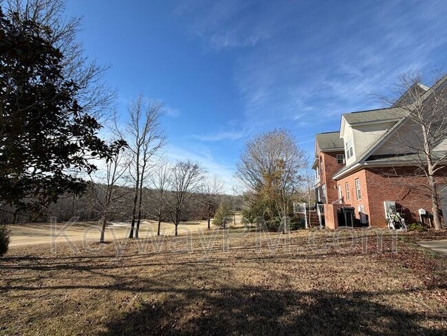 Building Photo - 529 John Fox Run