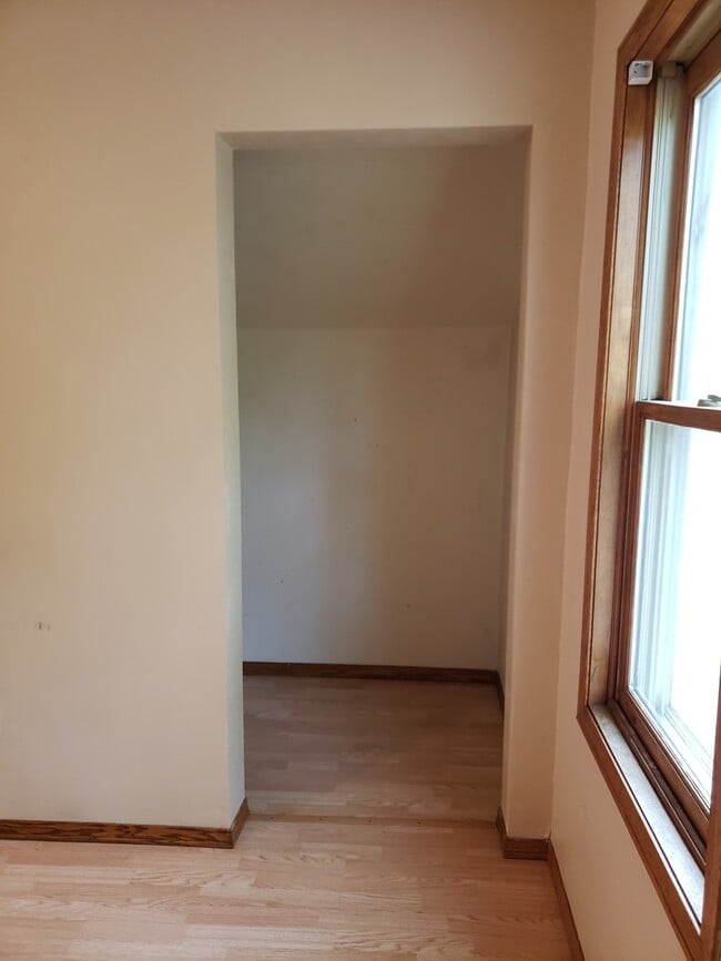 Building Photo - 718 Jackson St