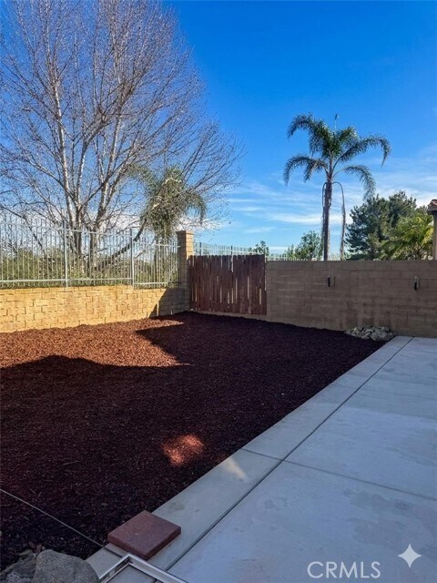 Building Photo - 6257 Long Cove Dr