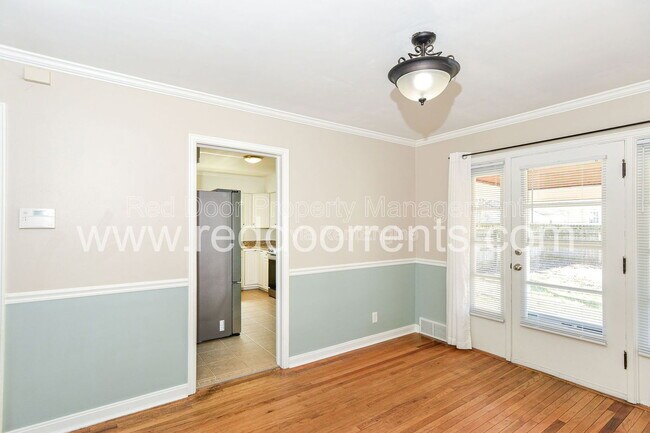 Building Photo - 4930 N Illinois St