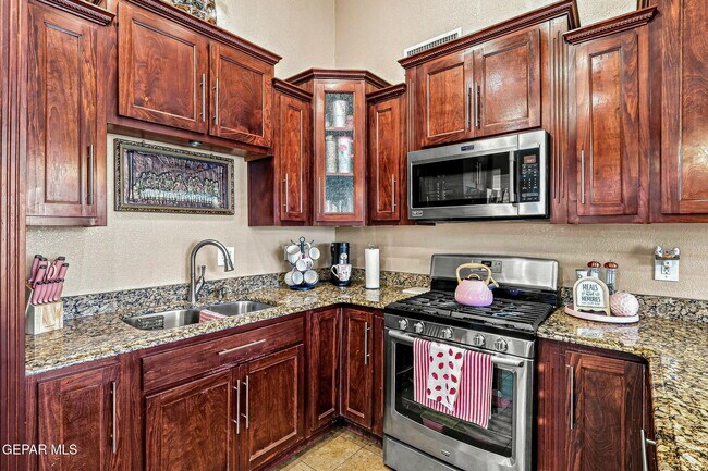 Building Photo - 4648 Robert Acosta Dr