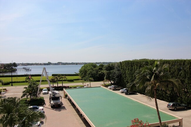 Building Photo - 3450 S Ocean Blvd