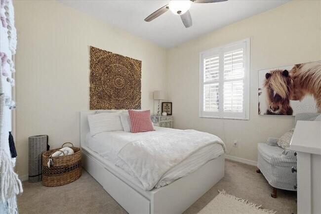 Building Photo - 819 Fairwaycove Ln