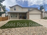 Building Photo - 2635 Leoti Dr