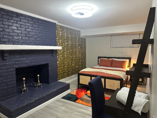 Building Photo - 201 Boston Ave