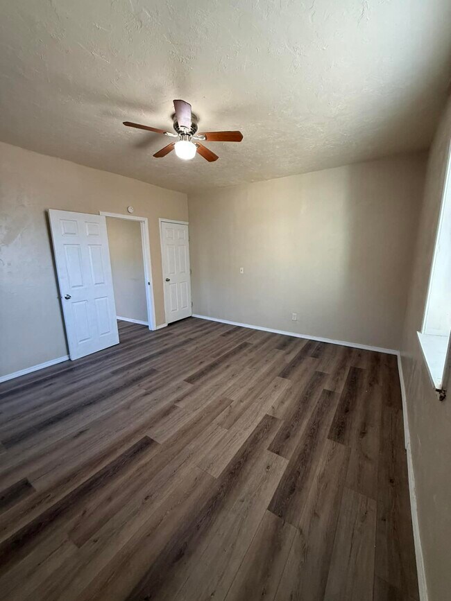 Building Photo - The Georgian