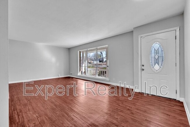Building Photo - 2416 4th St NW