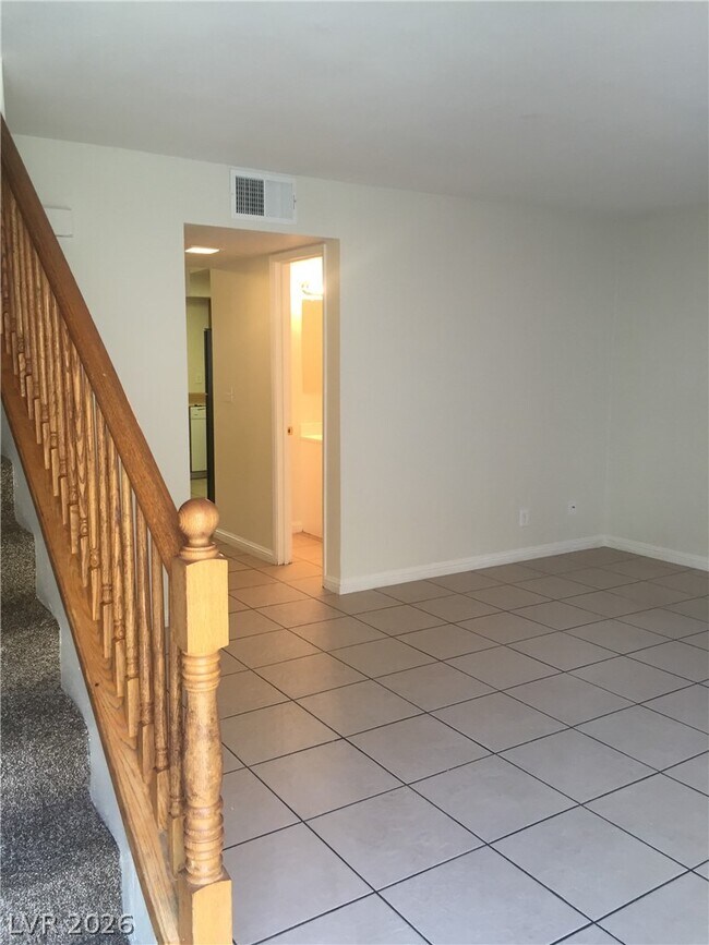 Building Photo - 7030 Burcot Ave