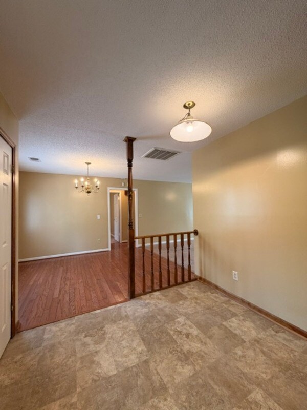 Building Photo - 101 Riverwalk Wy