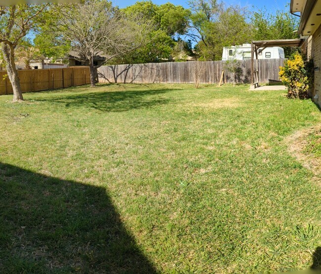 Building Photo - 3313 Turnabout Loop