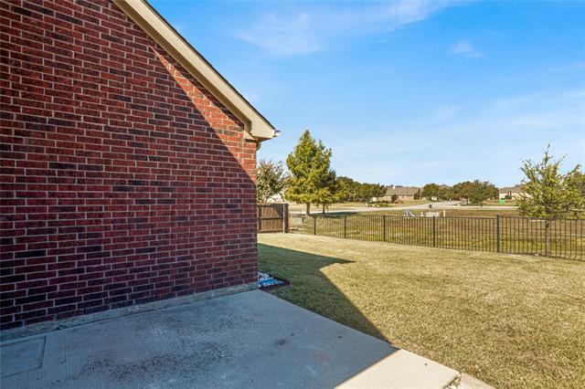 Building Photo - 5728 Fox Chase Ln