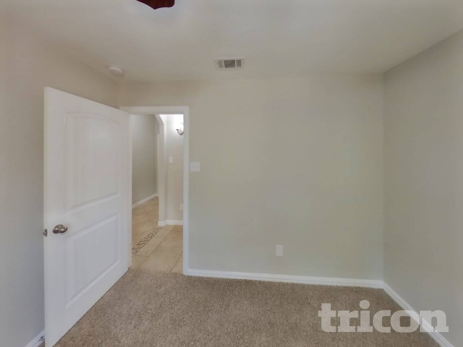 Building Photo - 429 Park Meadows Dr