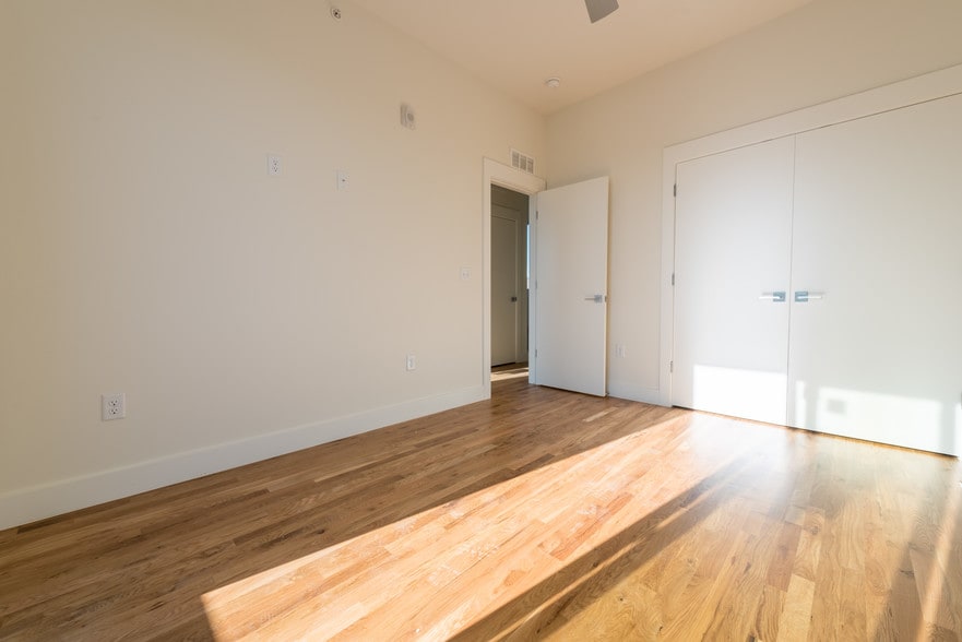 Master bedroom - 2530 28th St