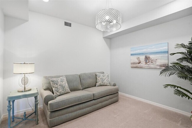 Building Photo - 14204 Heritage Landing Blvd