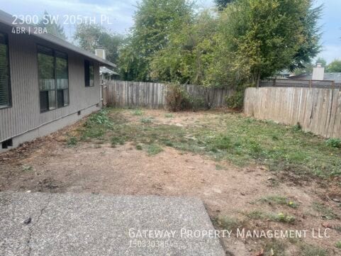 Building Photo - 2300 SW 205th Pl